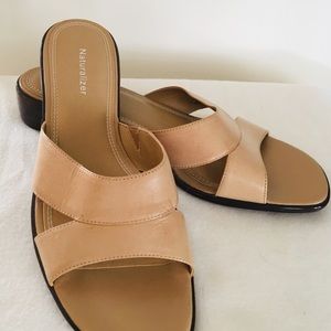 Naturalizer sandals